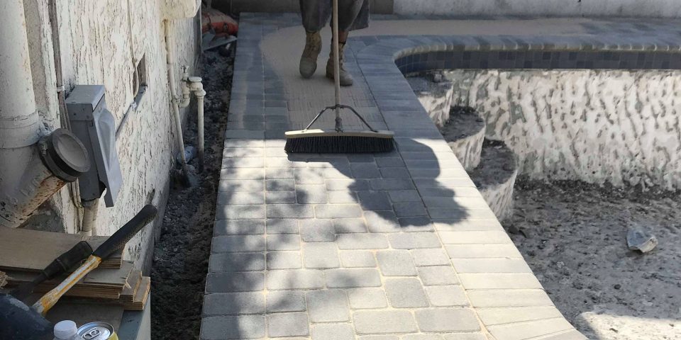 Pool Deck Payver
